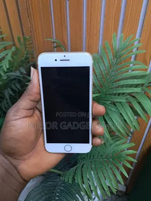 Apple iPhone 7 128 GB Gold