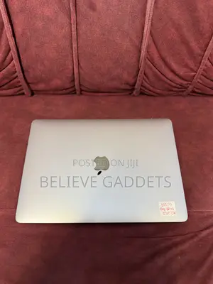 Laptop Apple MacBook Pro 2022 M2 16GB Apple M2 SSD 512GB
