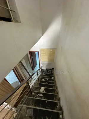 4bdrm Duplex in Ikota for rent