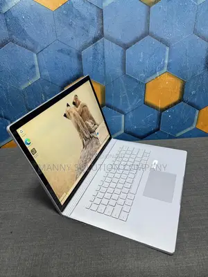 Laptop Microsoft Surface Book 2 16GB Intel Core I7 SSD 256GB