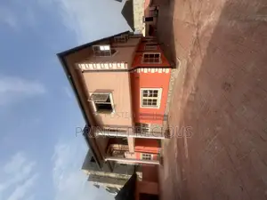 3bdrm Apartment in Skymall Estate, Sangotedo for rent