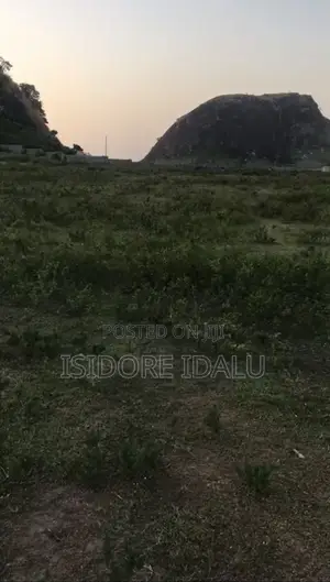 A 450 SQM Plot of Land for 4 Bedr Detached Duplex Available for Sale