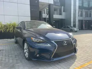 Lexus IS 2015 Blue