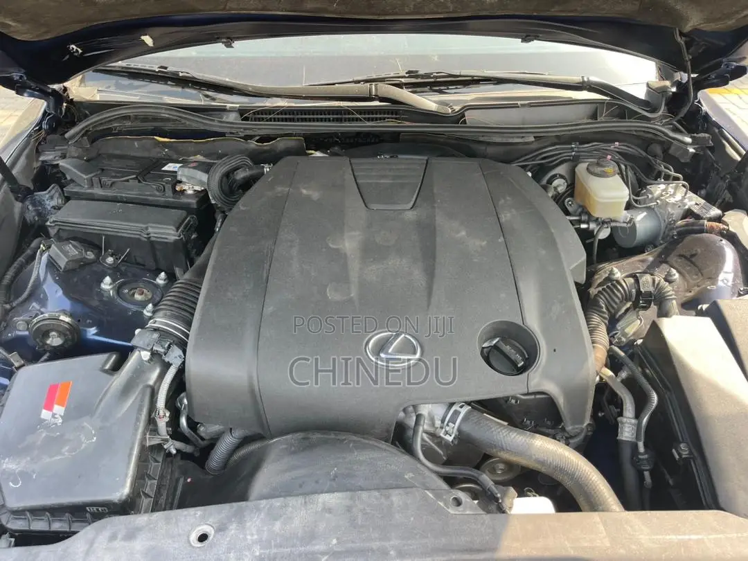 Lexus IS 2015 Blue