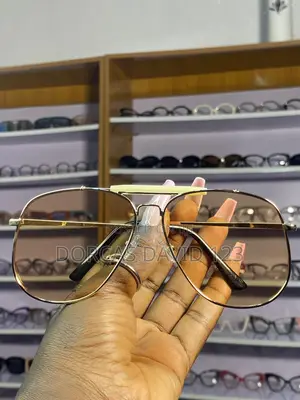 Aviators Sleek. Unisex. Timeless.