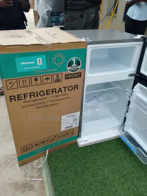 Hisense 87l Sleek Double Door Refrigerator