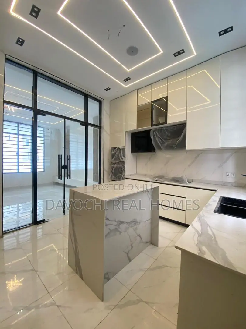 4bdrm Duplex in Ikate for rent