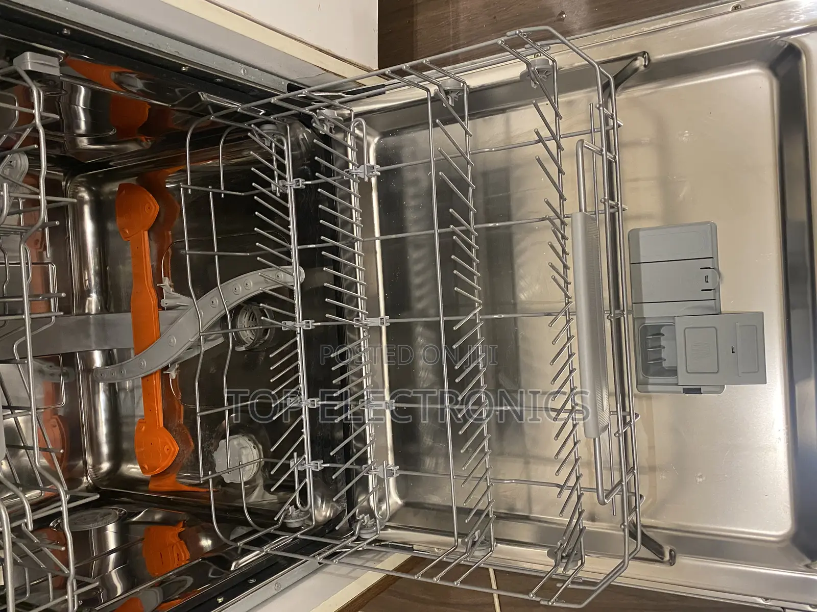Ariston Dishwasher