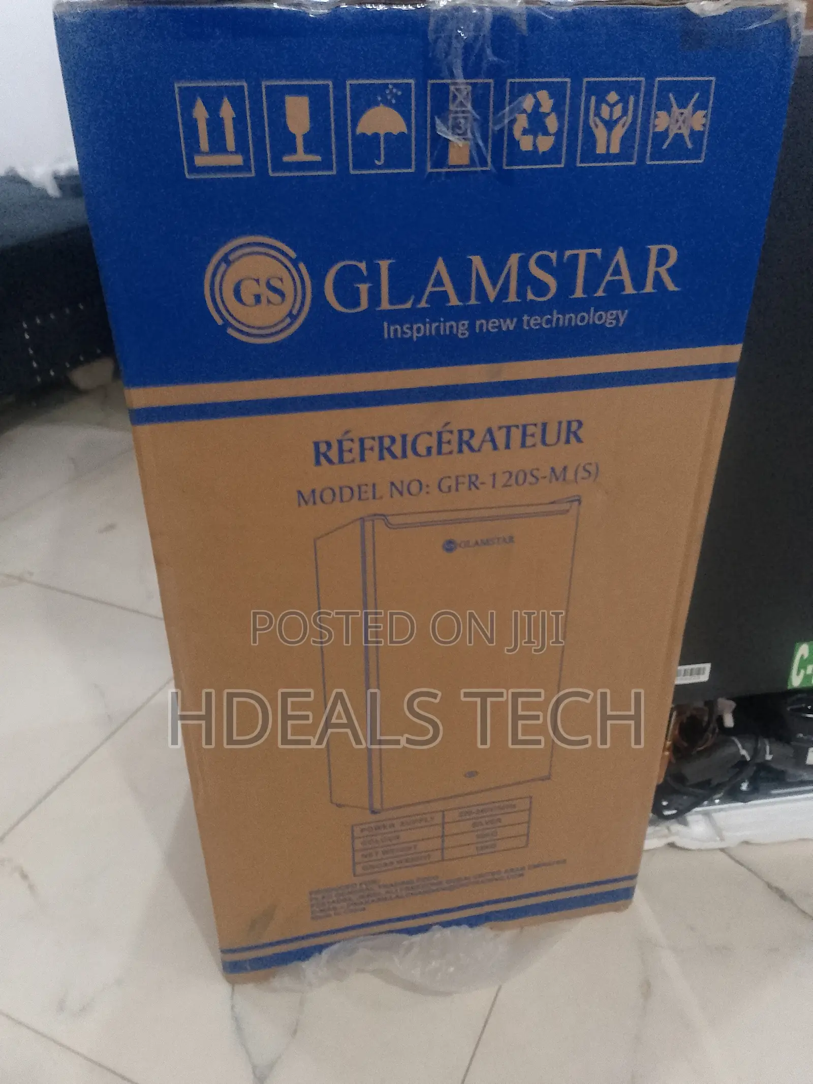 Glamstar Energy-Saver Refrigerator