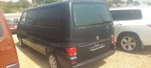 Volkswagen Transporter 2005 White