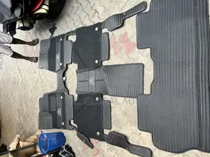 Double Layer Foot Matt For Toyota Sienna 2017 Too 2021