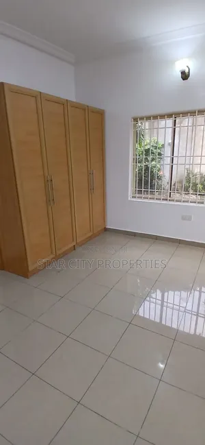 3bdrm Apartment in Gra for rent