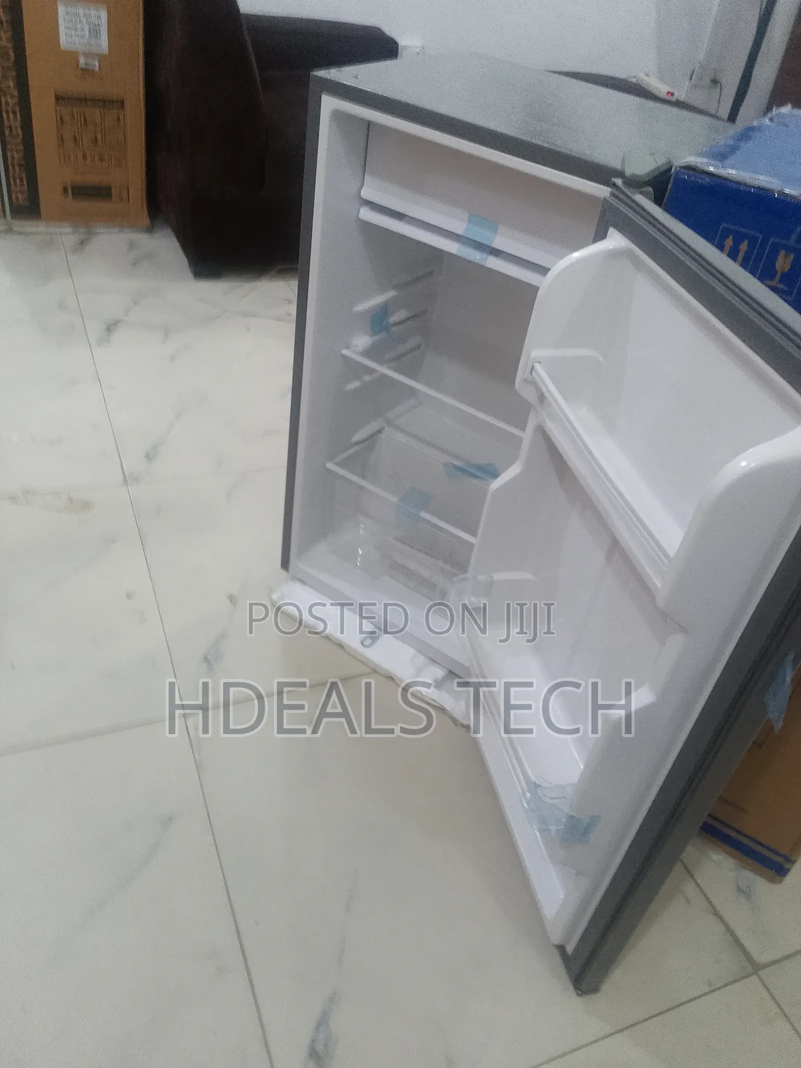 Glamstar Compact Home Refrigerator