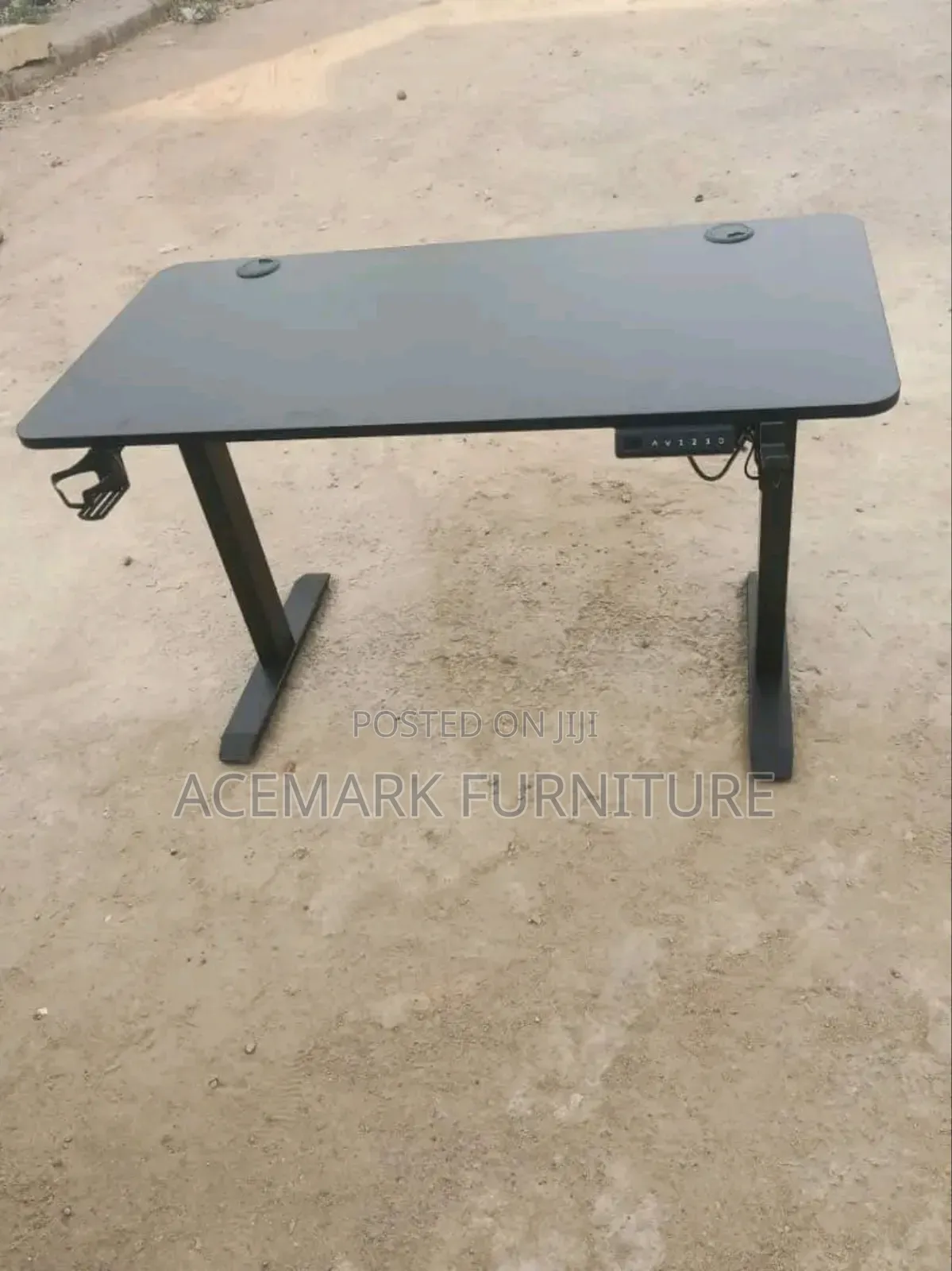 Electric Adjustable Table