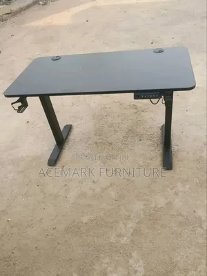 Electric Adjustable Table