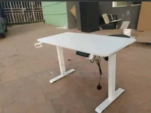 Electric Adjustable Table