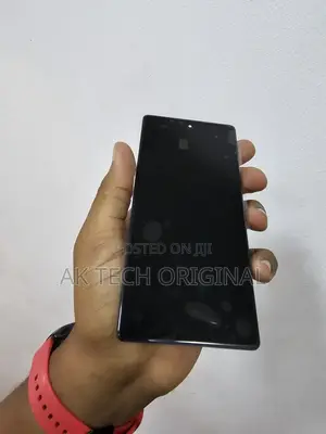 Google Pixel 6 and 6a Original Follow Come Amoled Screen