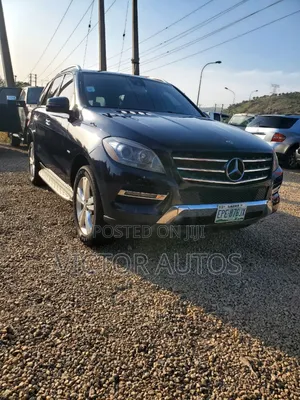 Mercedes-Benz M Class 2013 Blue