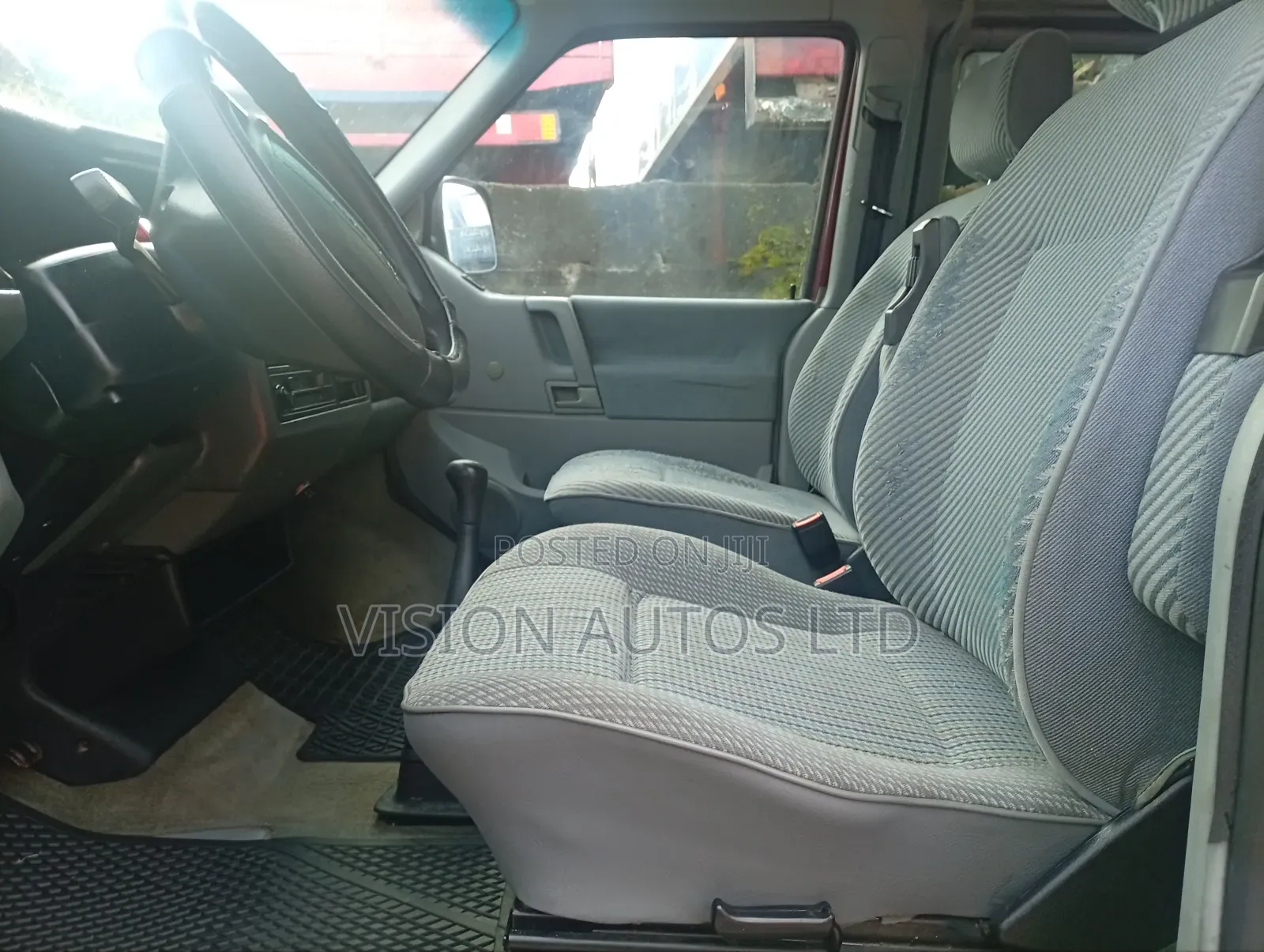 Volkswagen Transporter 2000 Red