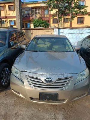 Toyota Camry 2008 Silver