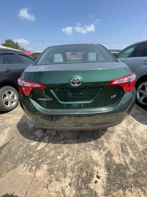 Toyota Corolla LE 4dr Sedan (1.8L 4cyl CVT) 2016 Green