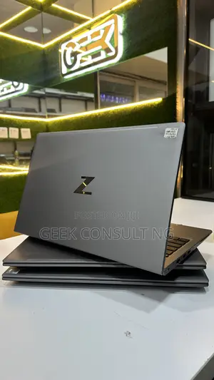 Laptop HP ZBook Power G9 i7 32GB Intel Core i7 SSD 512GB