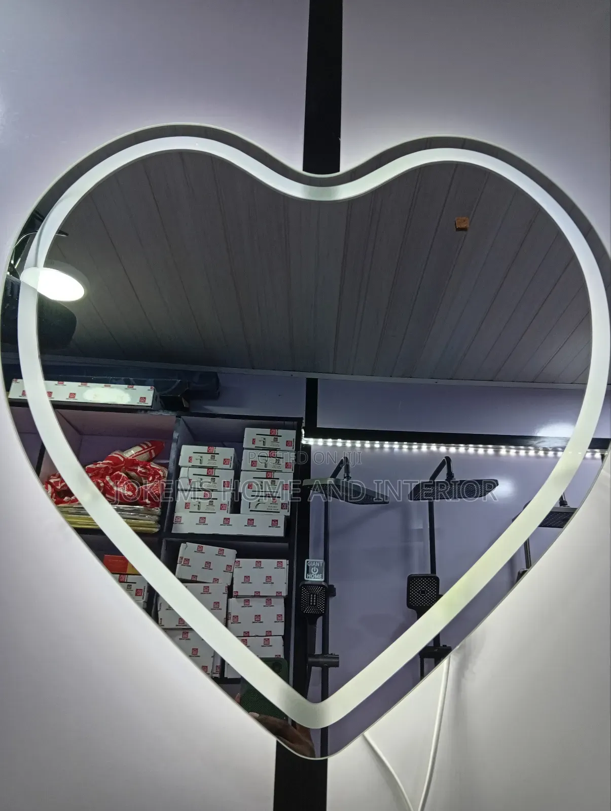 Love Shape Led Mirror