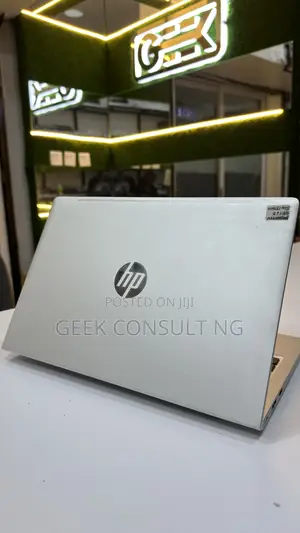 Laptop HP ProBook 440 G9 8GB Intel Core i5 SSD 256GB