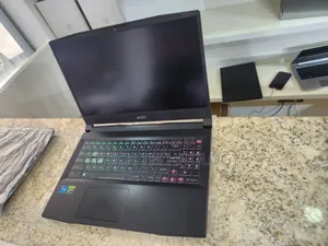 New Laptop MSI Katana 15 16GB Intel Core I7 SSD 512GB