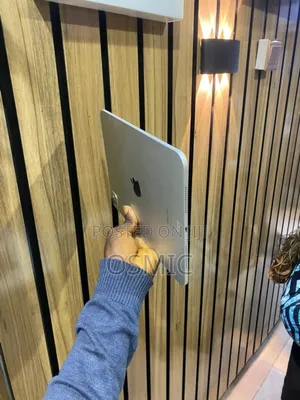 Apple iPad (2022) 512 GB Silver