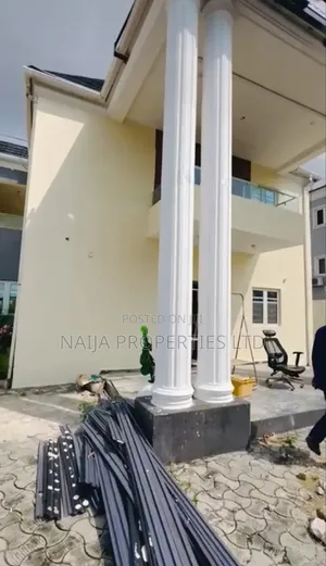 5 Bedroom Fully Detached Duplex in Lekki Phase 1 for Lease