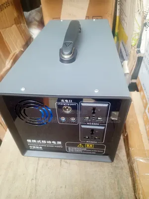 Lika Egatee 1800 Watts Solar Generator With 300 Watts Panel