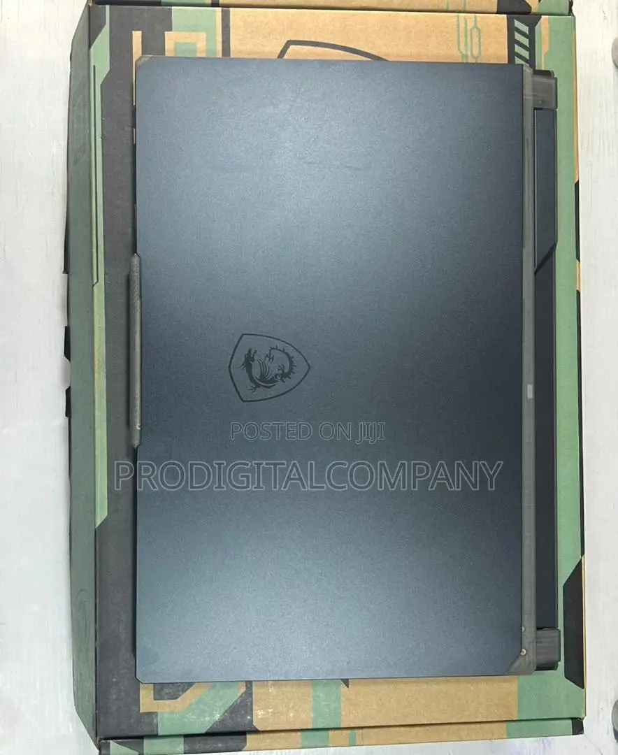 Laptop MSI Cyborg 15 32GB Intel Core i7 SSD 512GB