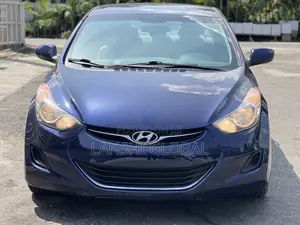 Hyundai Elantra GLS Sedan FWD (1.8L 4cyl 6A) 2013 Blue