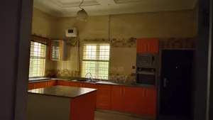 4bdrm Duplex in GRA Phase 1 for rent