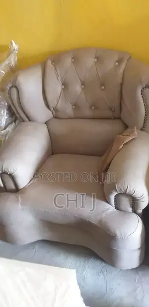 New Arrival 7 Seated Ballroom Chair Second Hand.