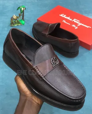 Pure Quality Luxury Men's Flats Shoes  Ferragamo Well Banded Package