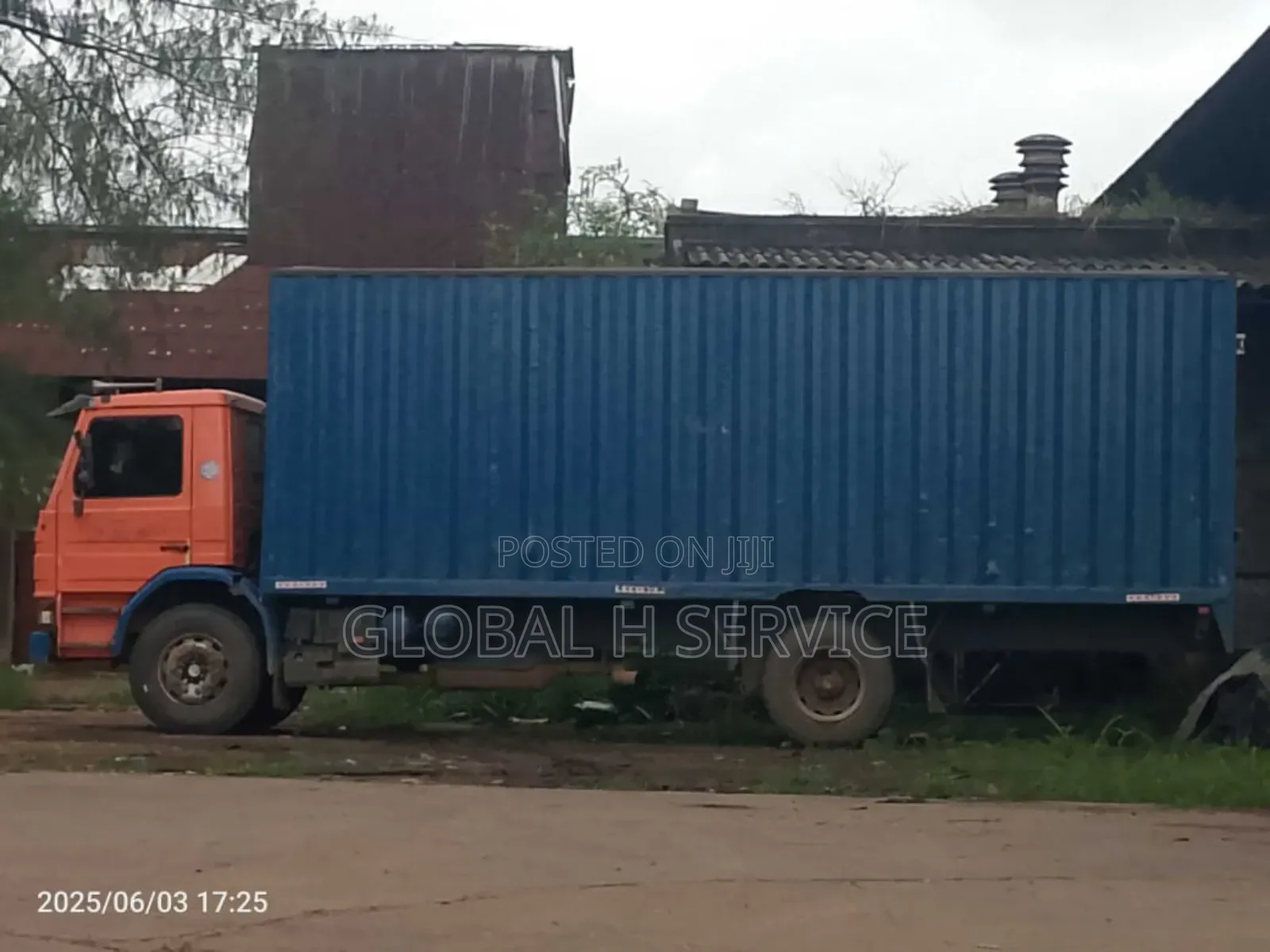 15 Tons Truck Available for Rent