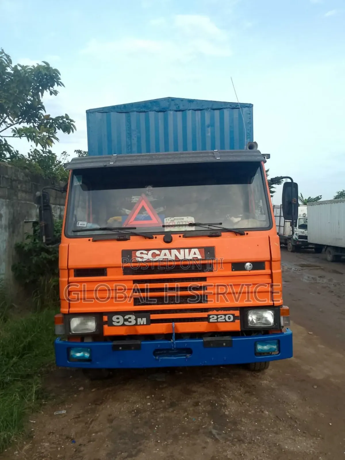 15 Tons Truck Available for Rent