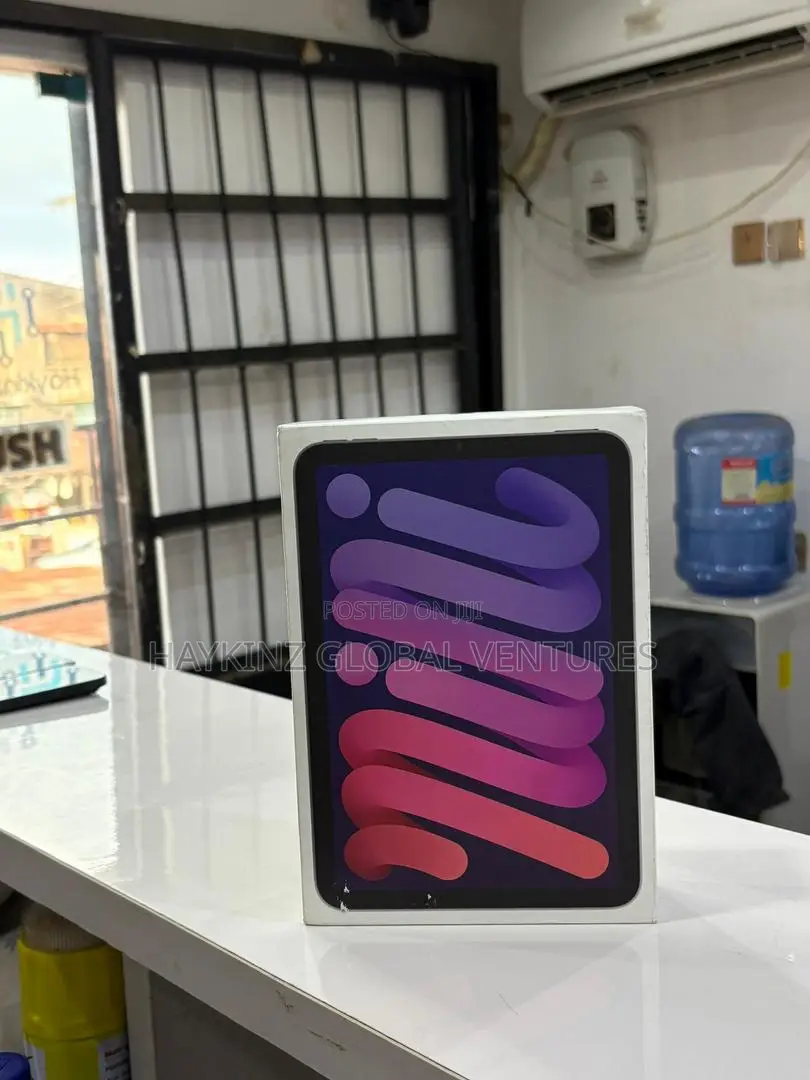 New Apple iPad mini 7 128 GB Black