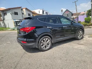 Hyundai Santa Fe 2014 Black