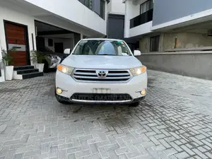 Toyota Highlander 2011 White