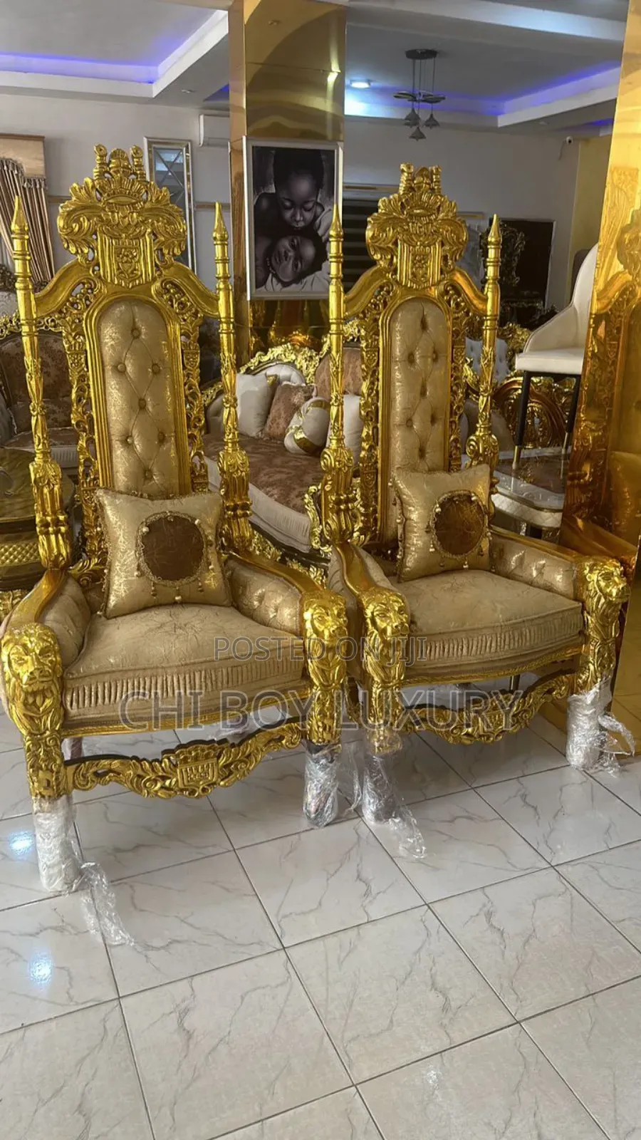 Royal Chair
