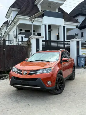 Toyota RAV4 LE AWD (2.5L 4cyl 6A) 2016 Orange