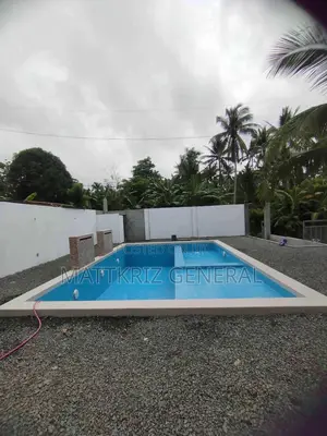 Top Notch Swimming Pool Construction