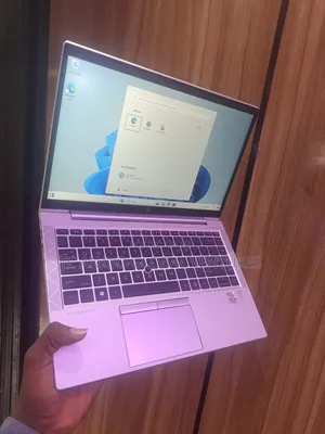 Laptop HP EliteBook 840 G7 16GB Intel Core I7 SSD 256GB
