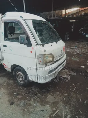 Suzuki APV Minibus 2010 Grey