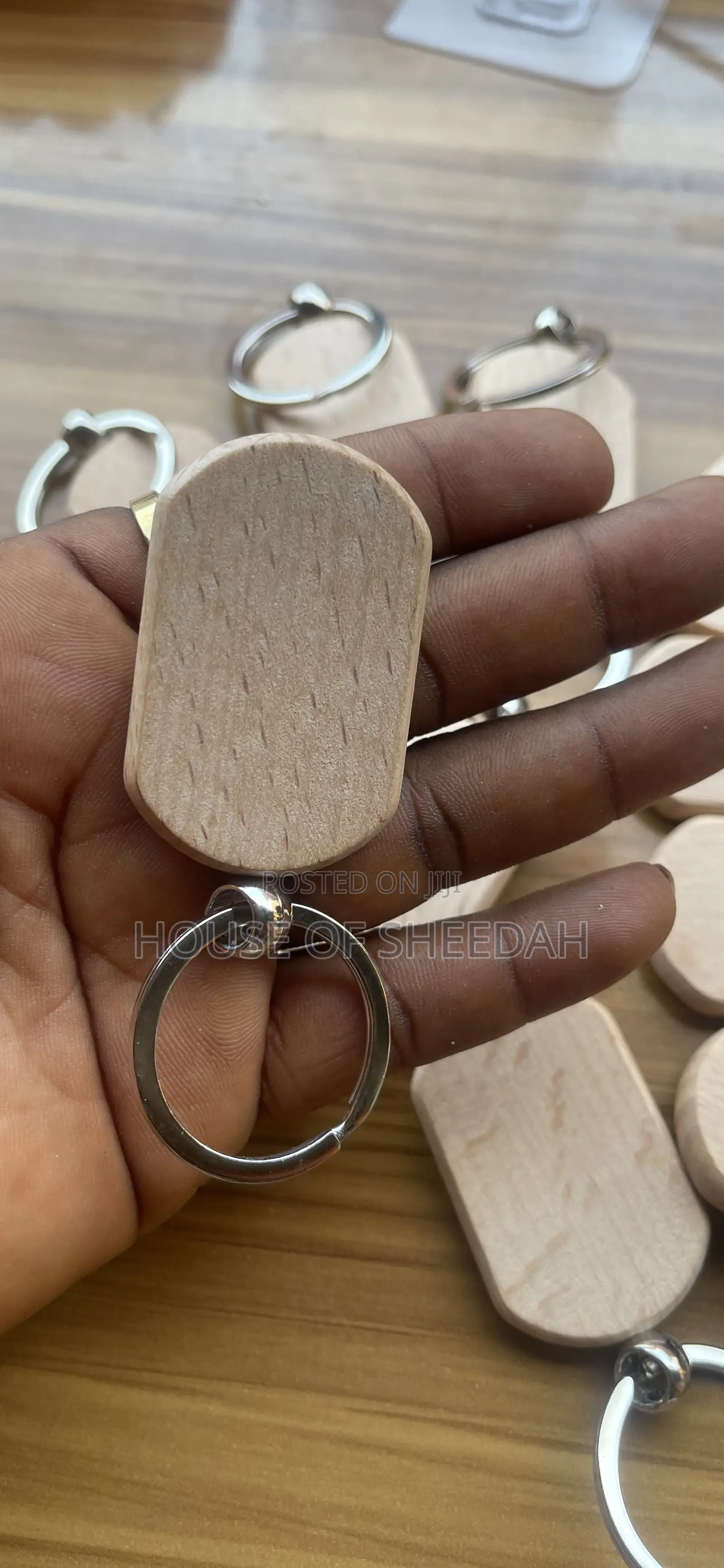 12pcs Blank Wooden Keychains (Key Holder)