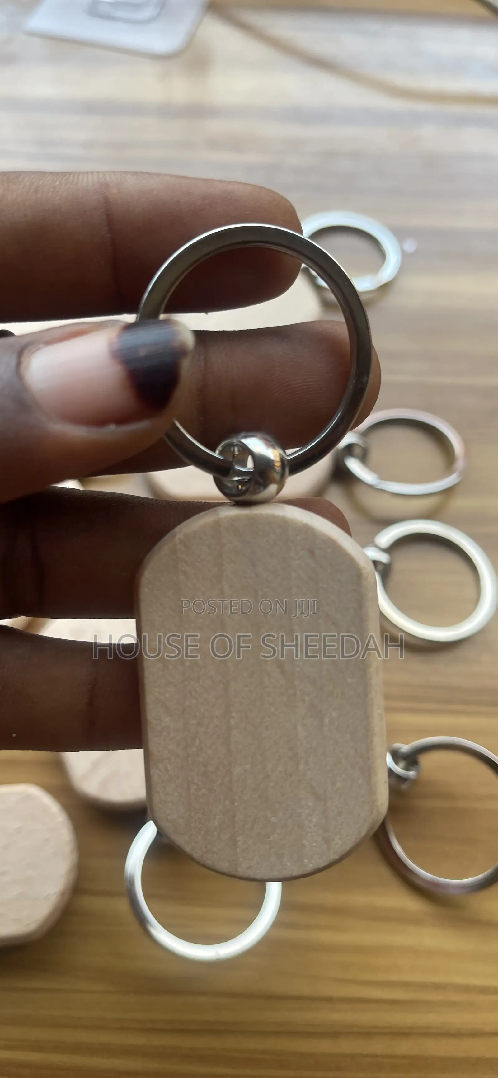 12pcs Blank Wooden Keychains (Key Holder)