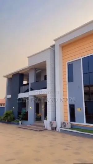 Furnished 9bdrm Duplex in Awka for sale